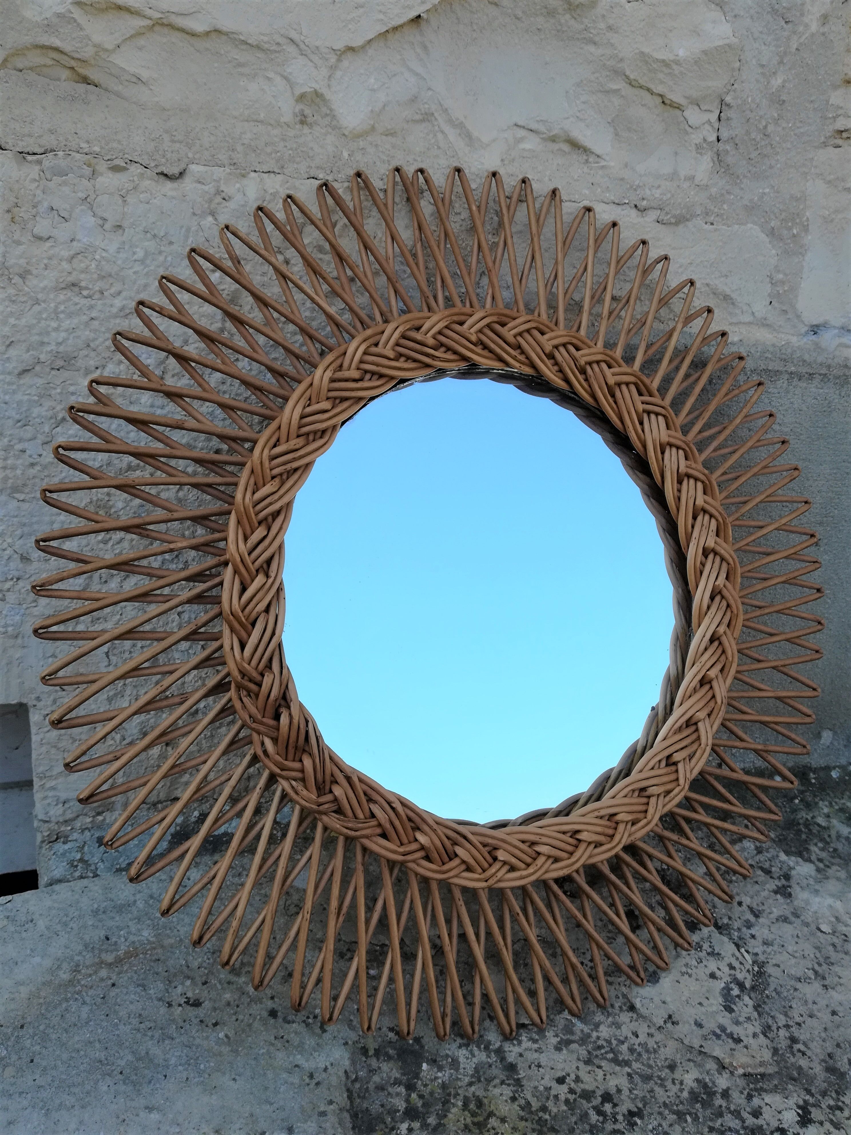 Vintage wicker round mirror 37cm
