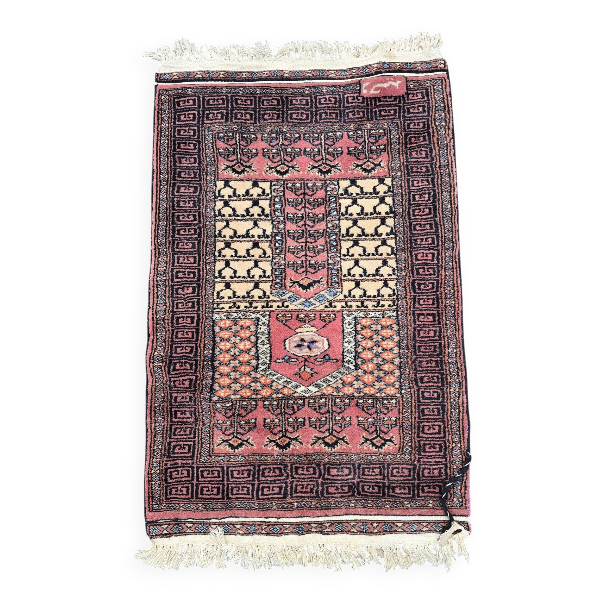 Pakistani wool rug, Persian style, hand-knotted, 62 × 110 cm