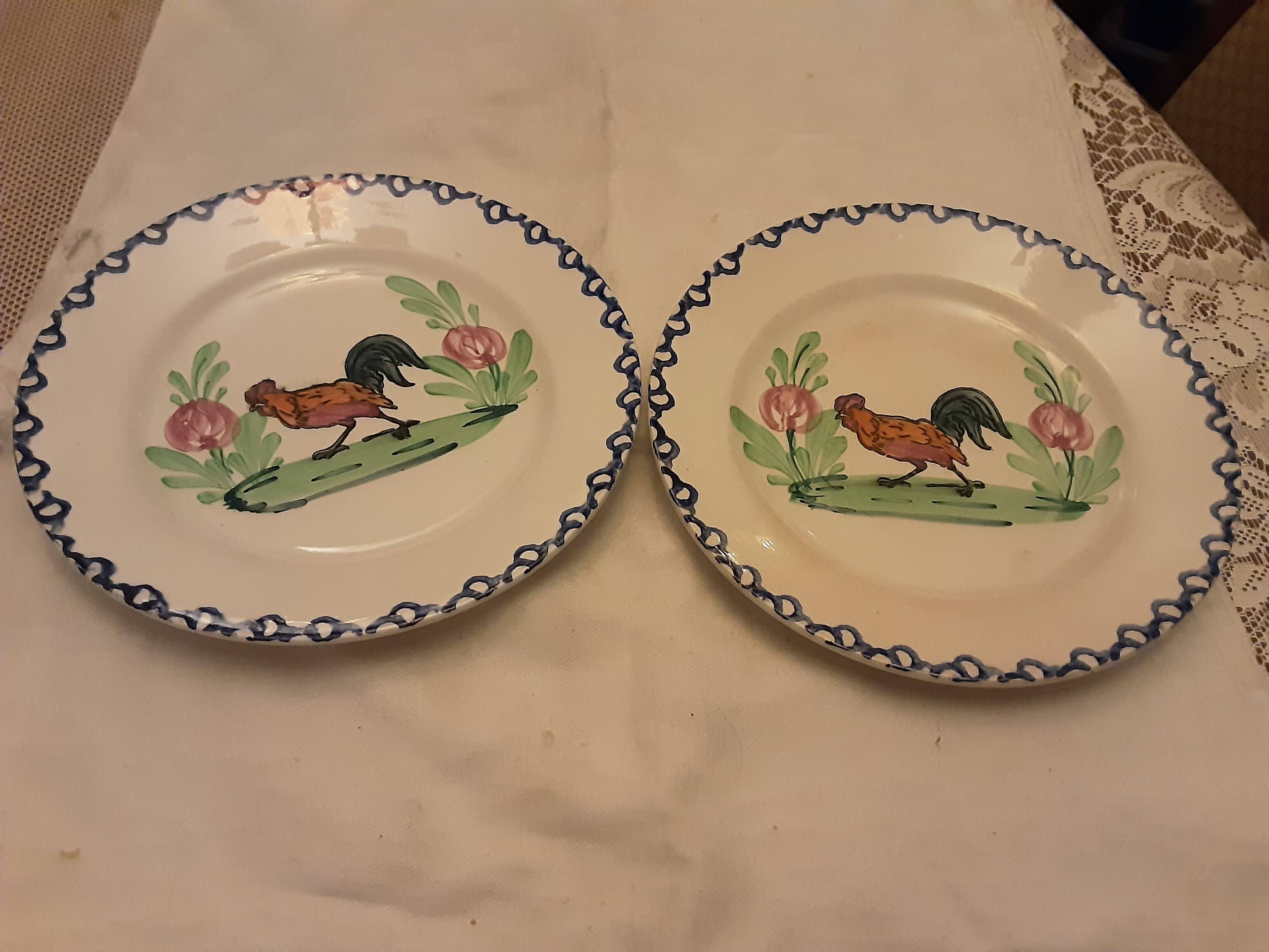 2 plates with rooster design from longwy