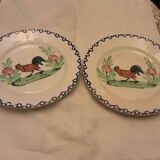2 plates with rooster design from longwy