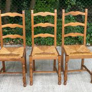 3 chaises bois massif paillées type ferme dossier haut