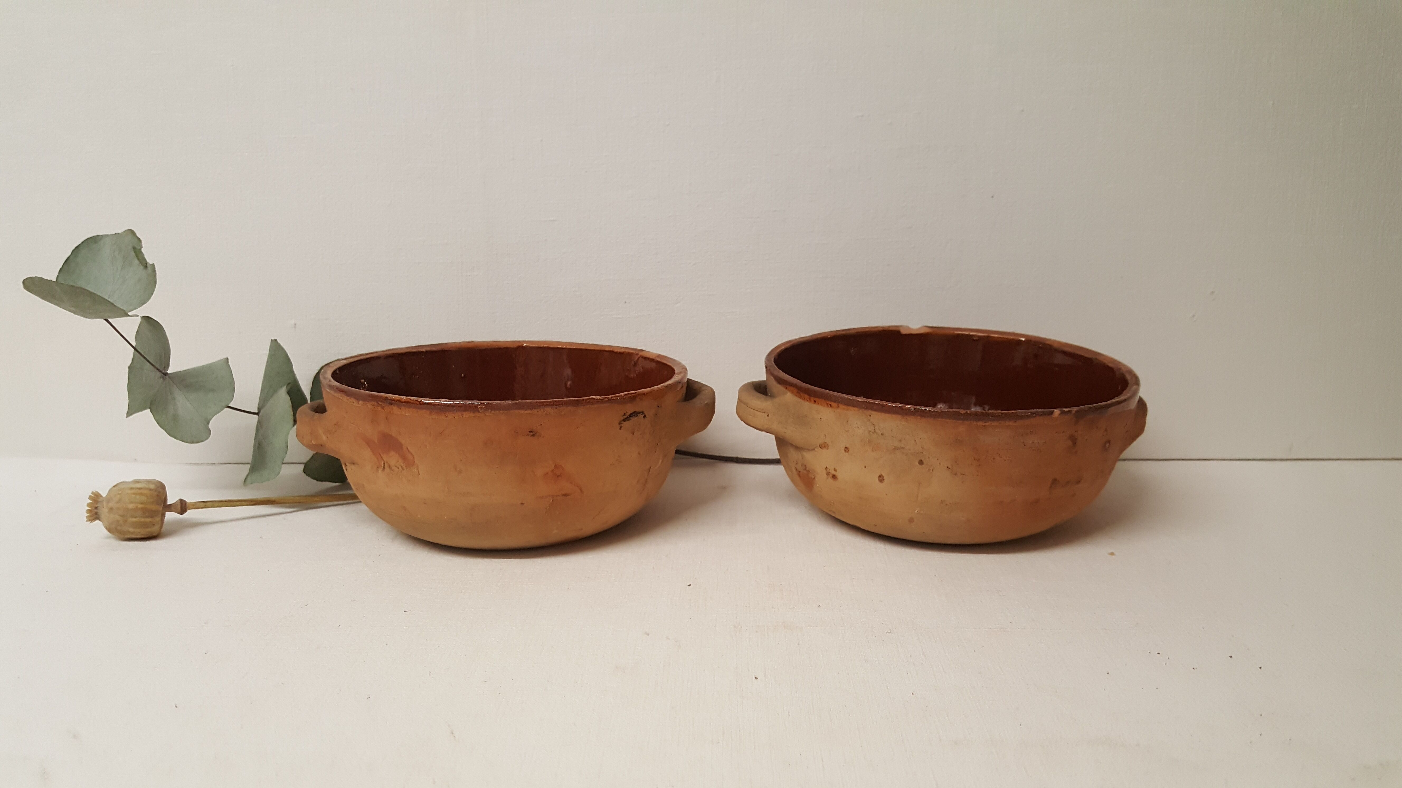 Glazed terracotta bowl duo