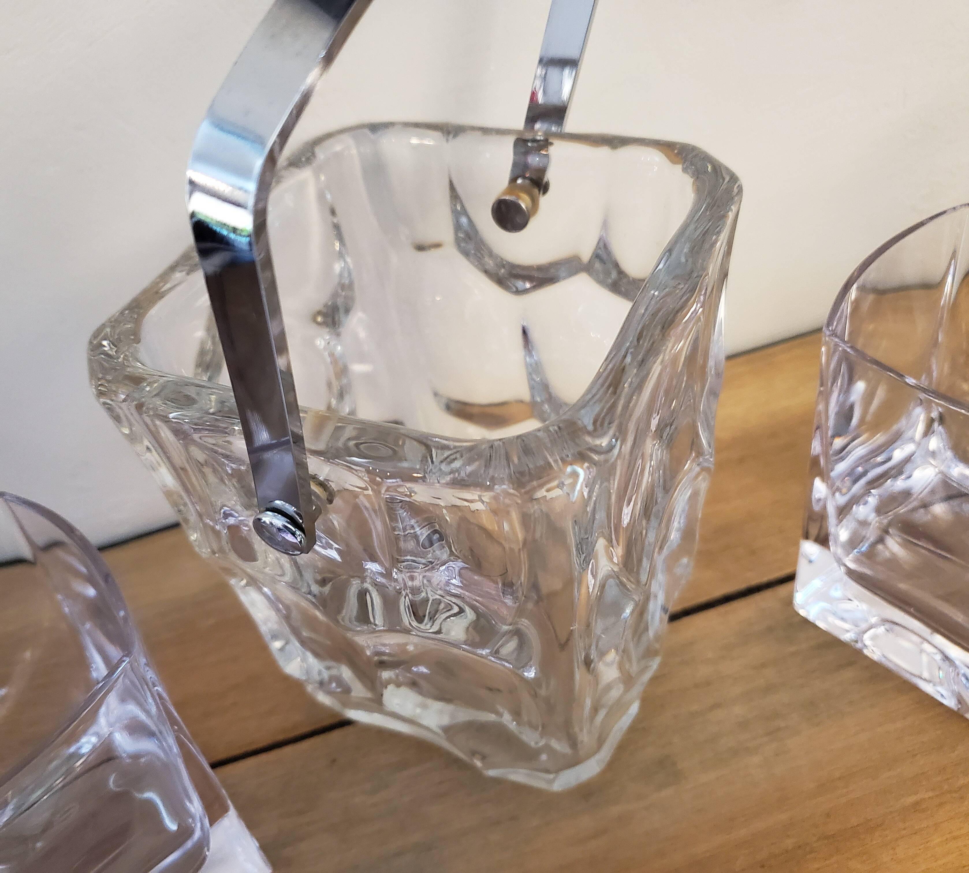 Whisky glasses and ice bucket set