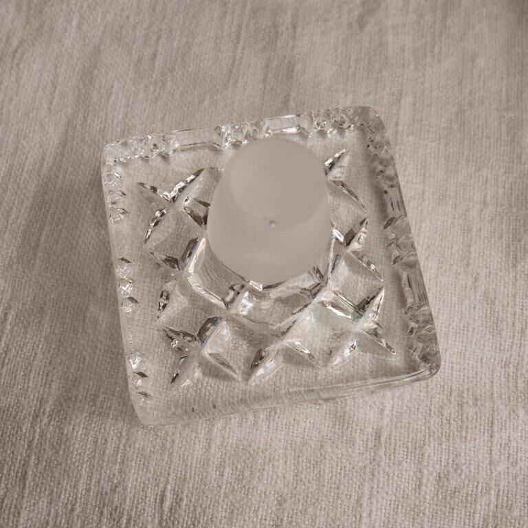 Glass whisky decanter