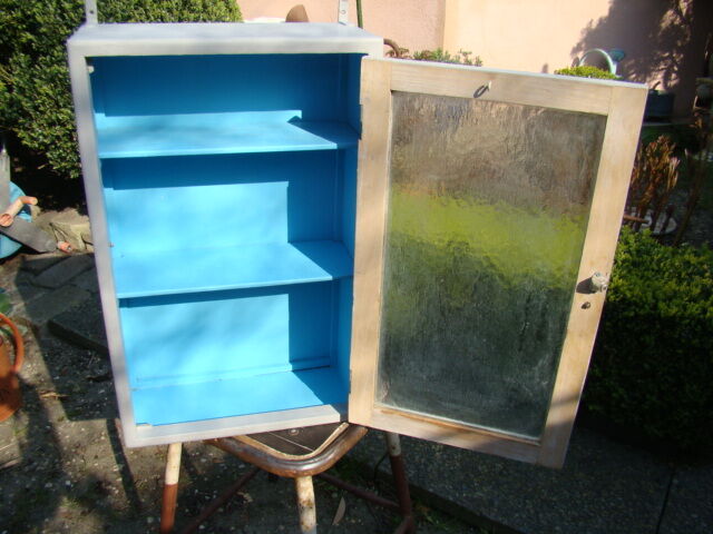 Armoire pharmacie ancienne Selency