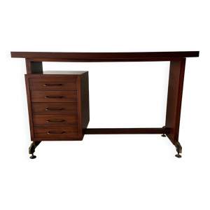 bureau italien moderne - milieu