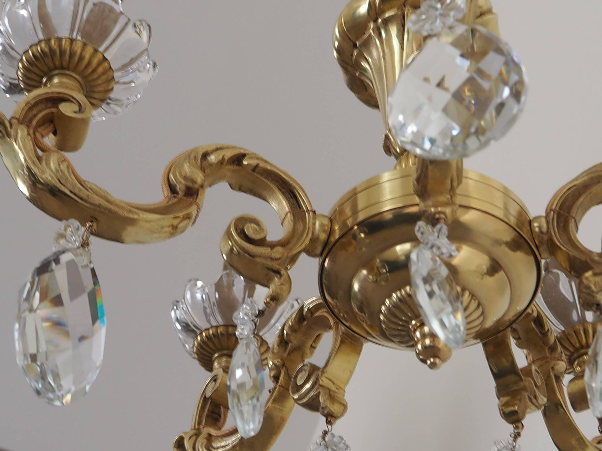 Solid bronze chandelier with crystal pendants and candle holders - Lucien GAU