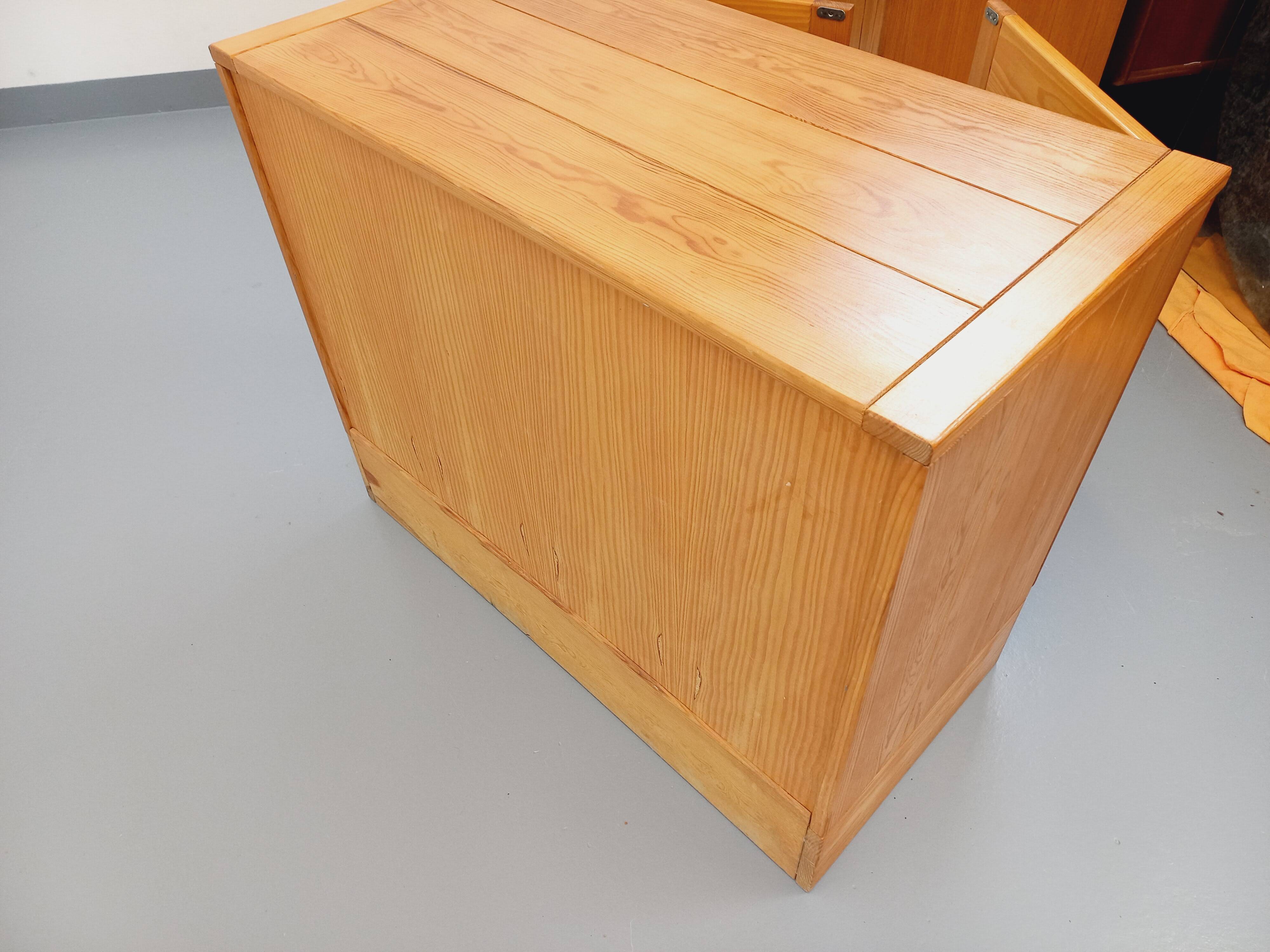 Charlotte Perriand style Les Arcs vintage pine storage unit from the 60s and 70s