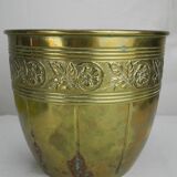 Ancien cache-pot en laiton doré
