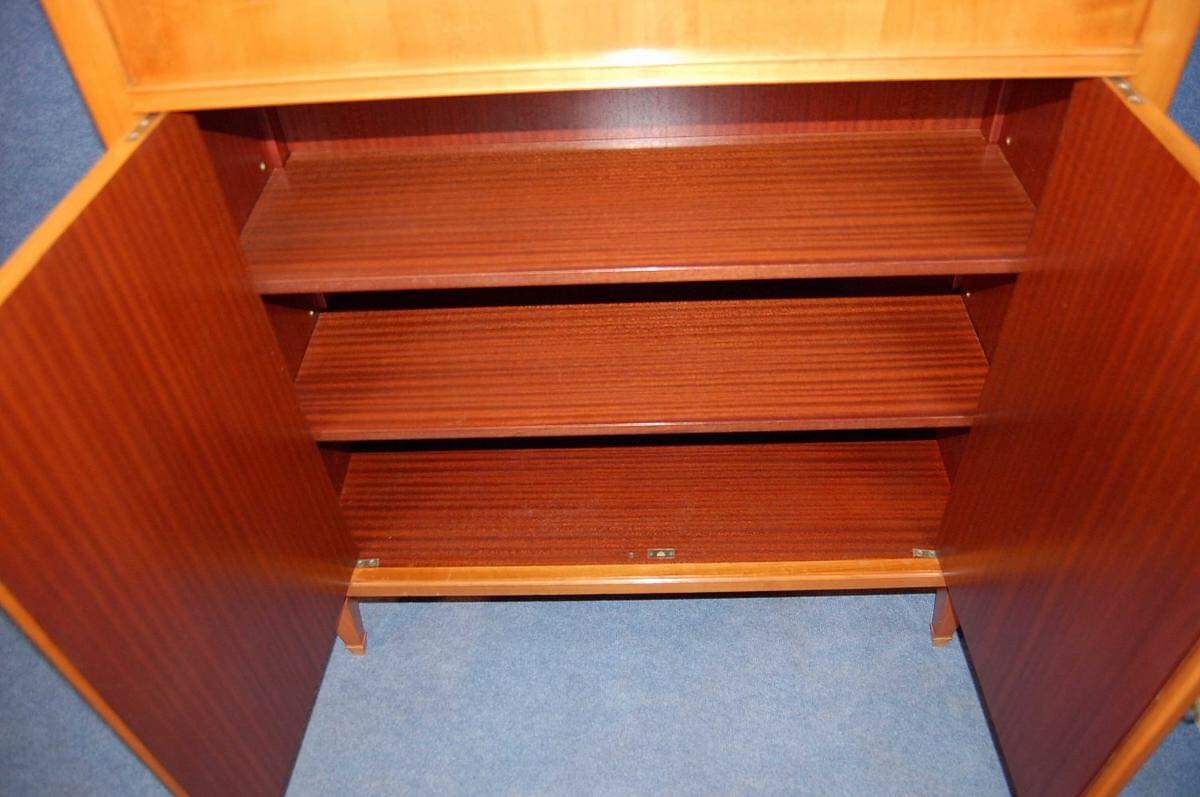 Storage cabinet 1940