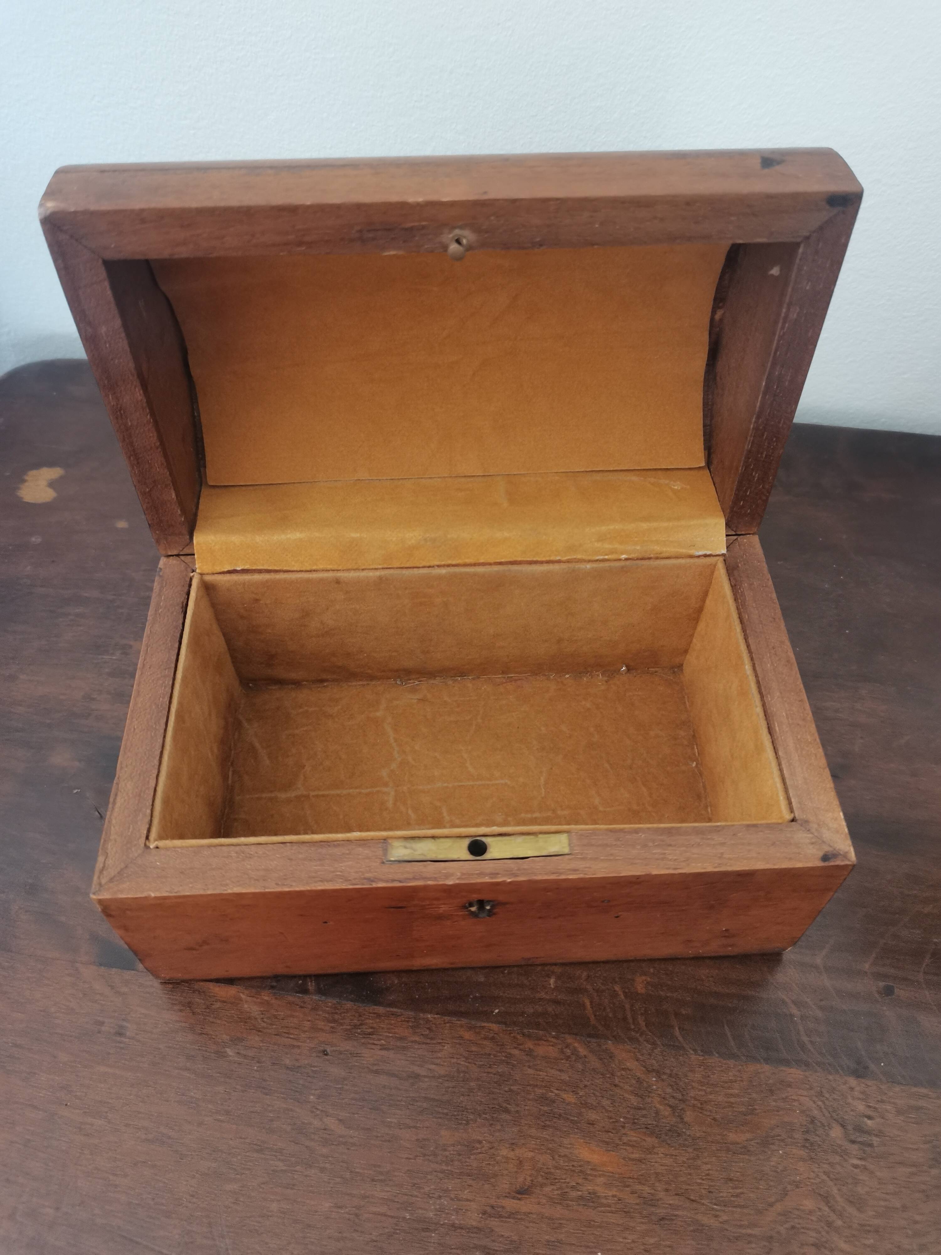 Small box in raw wood