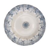 11 assiettes anciennes terre de fer,