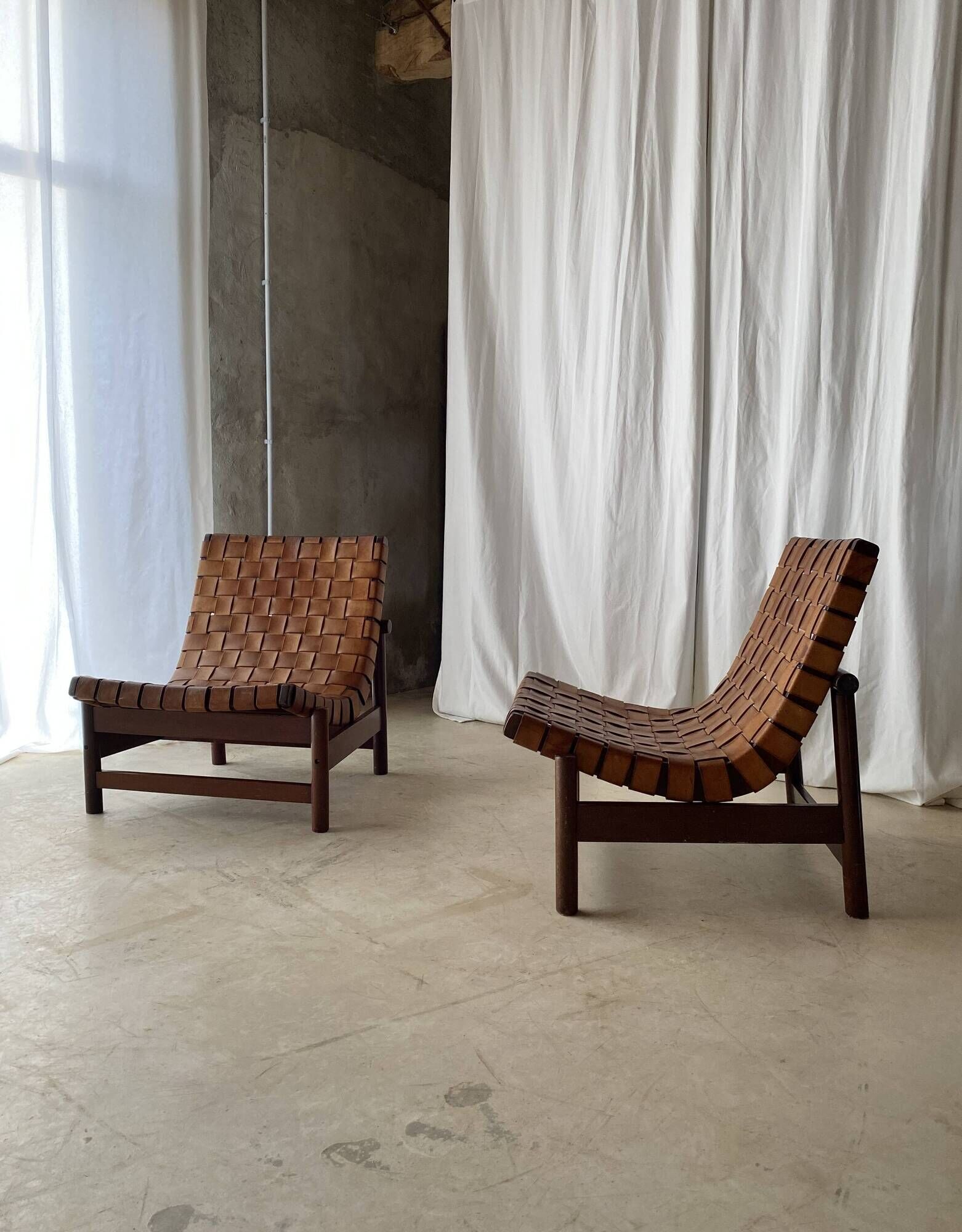 2 Guama armchairs by Gonzalo Córdoba, 1959. Dujo Cuba.