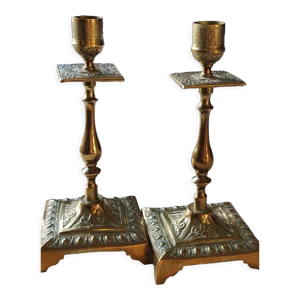 Paire de bougeoirs flambeaux - style
