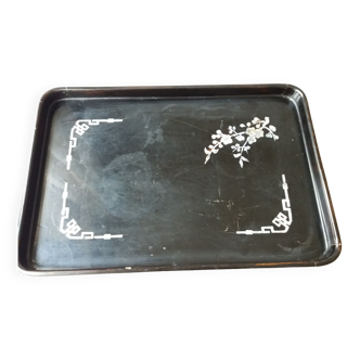 Lacquered wooden tray from Vietnam