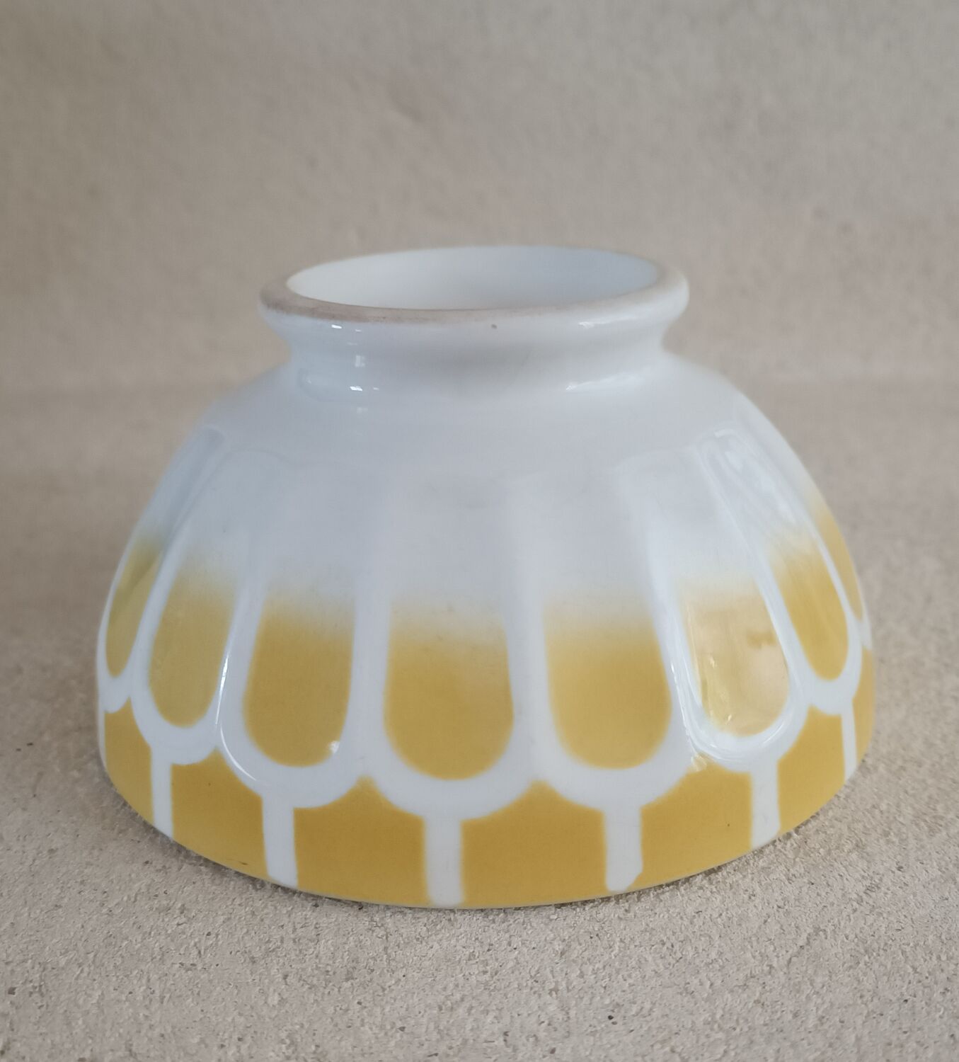 Faceted iron earth bowl