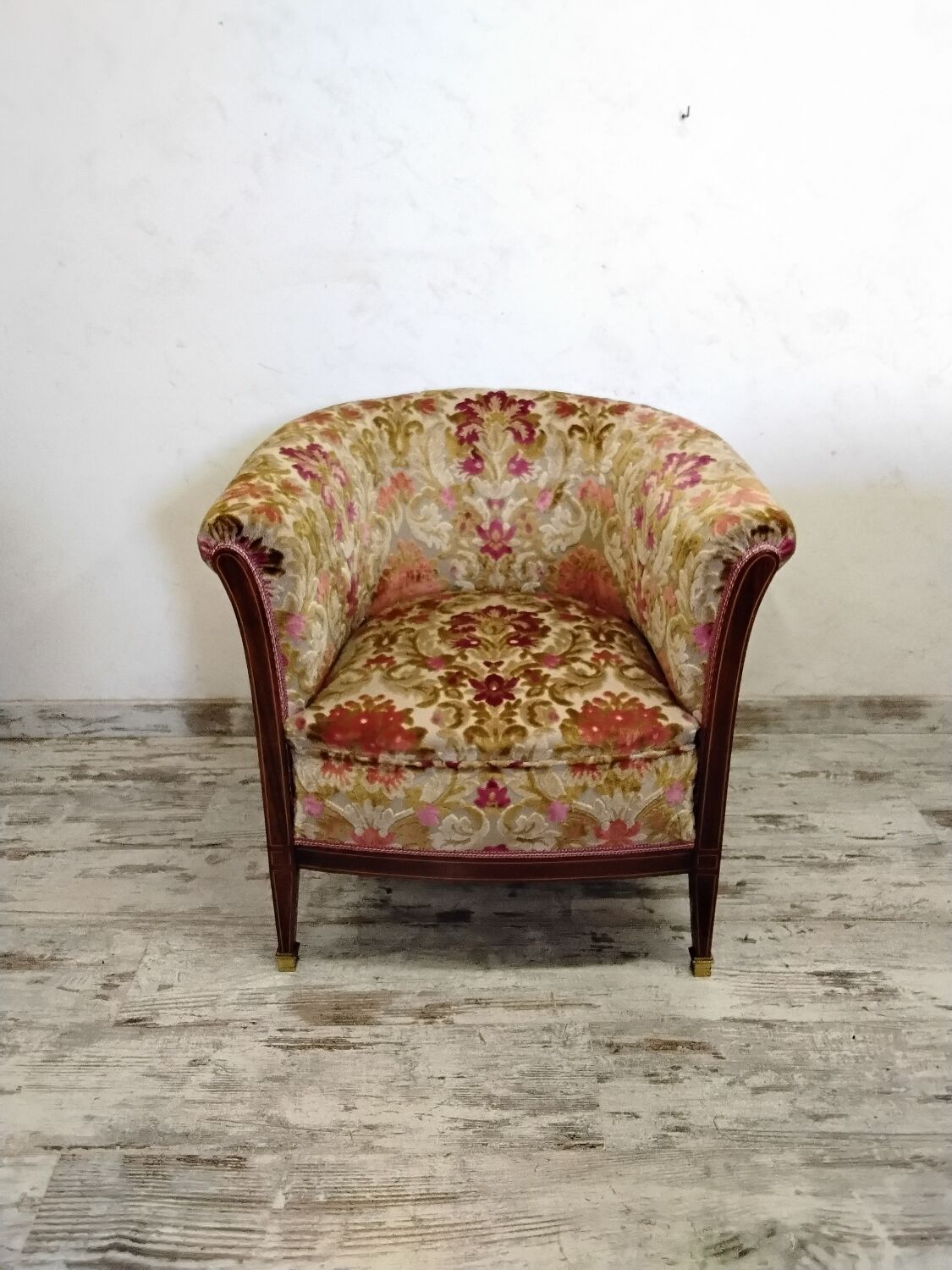 Convertible armchair