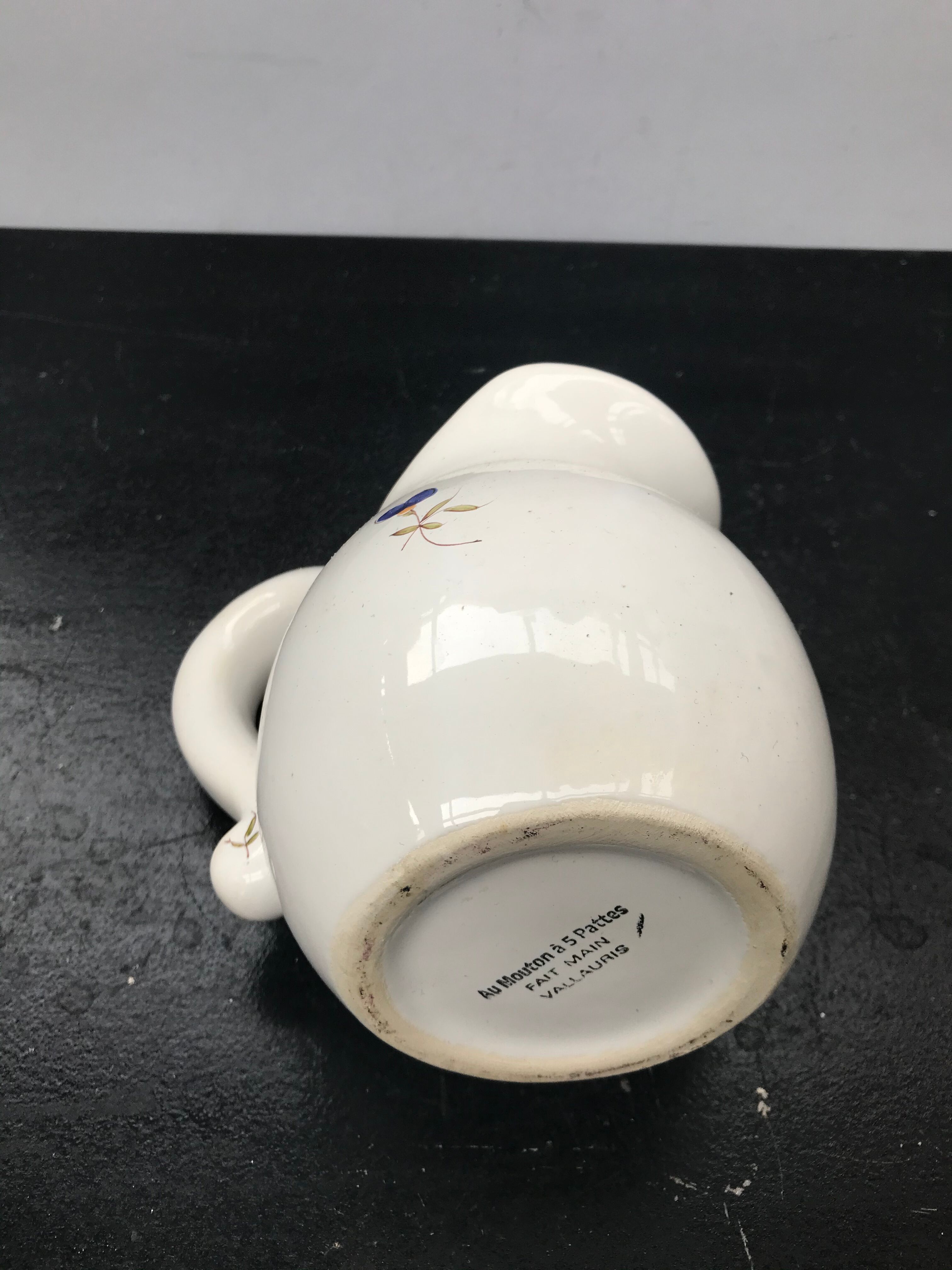 Former pitcher Vallauris ceramics white drawing vintage flowers