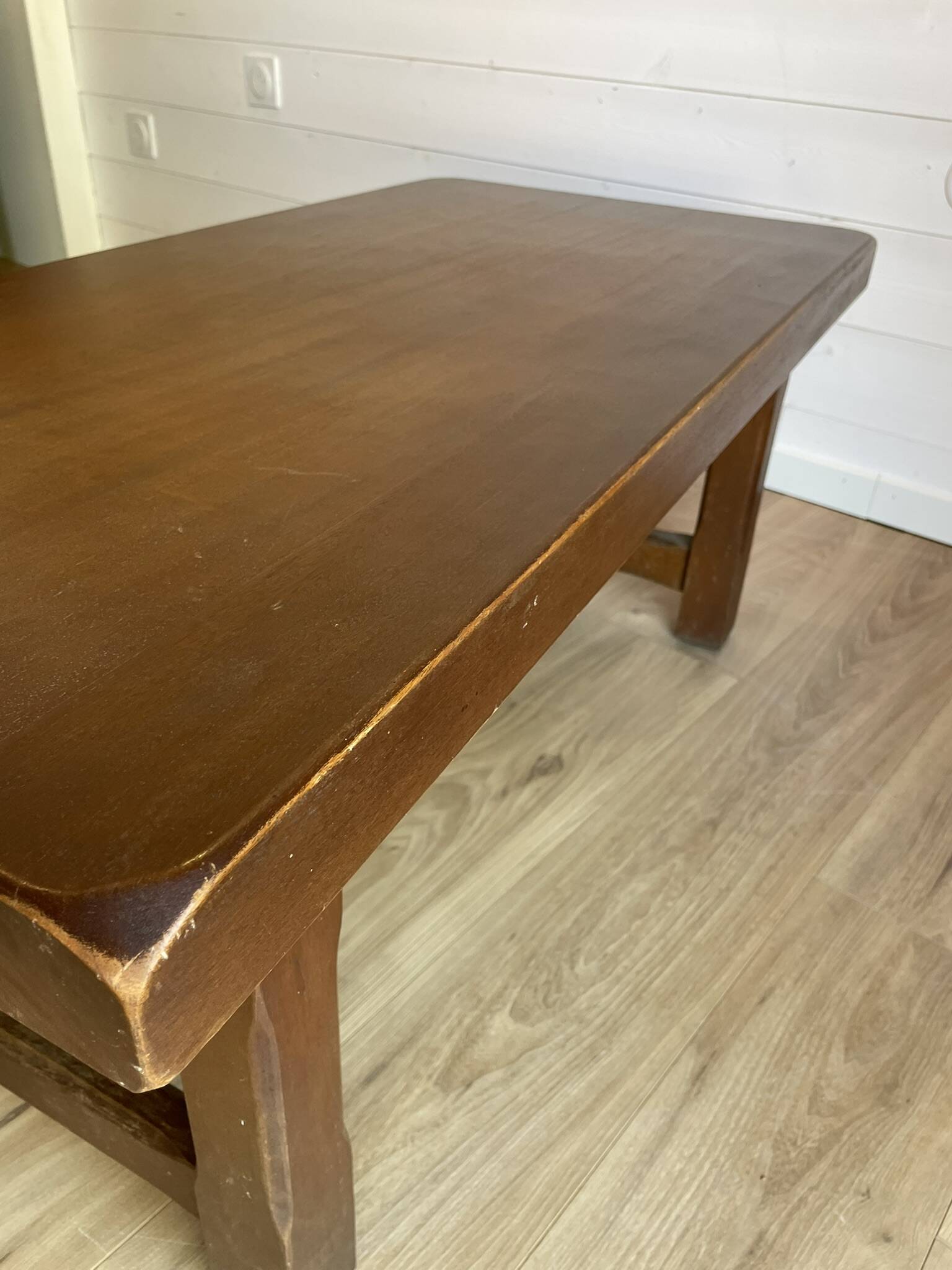 Grande table basse ancienne en bois massif - Esprit campagne chic