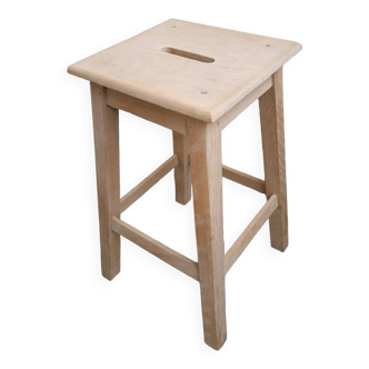 Tabouret en bois