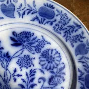 Assiettes Luneville en faïence opaque
