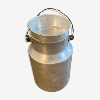 Vintage iron milk pot