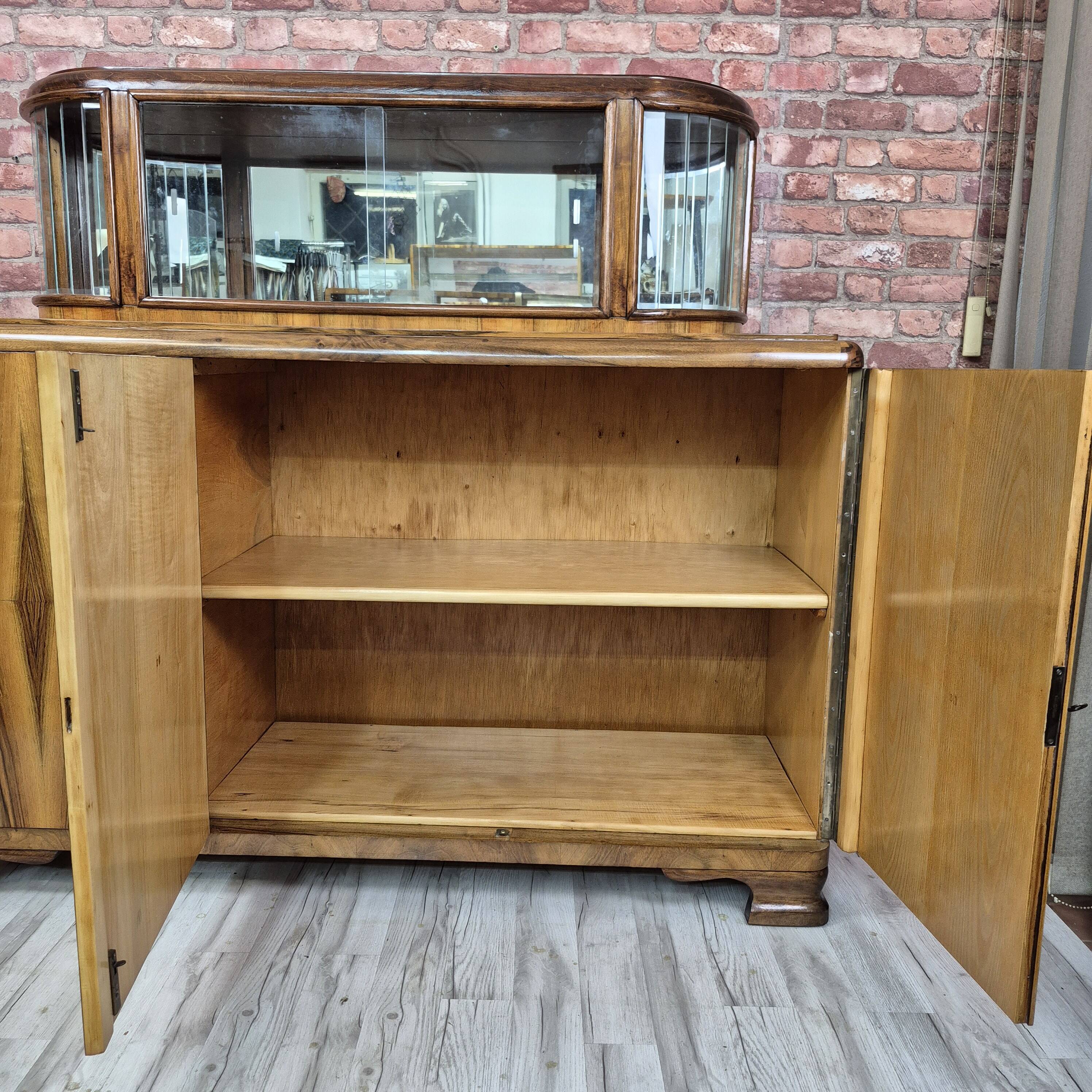 Exceptional Art Deco Walnut Sideboard with Slatted Glass Display - 1930s Fu