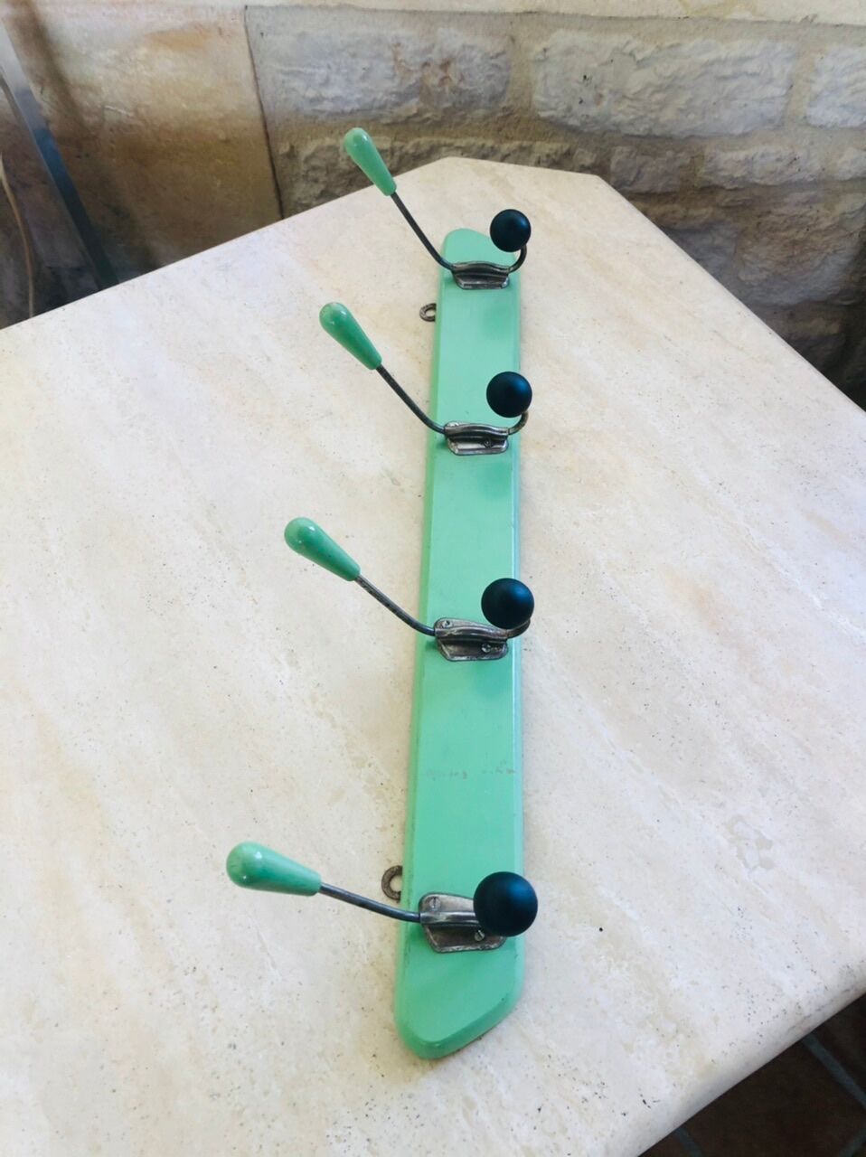 Vintage wall coat holder with 4 patères circa 50/60