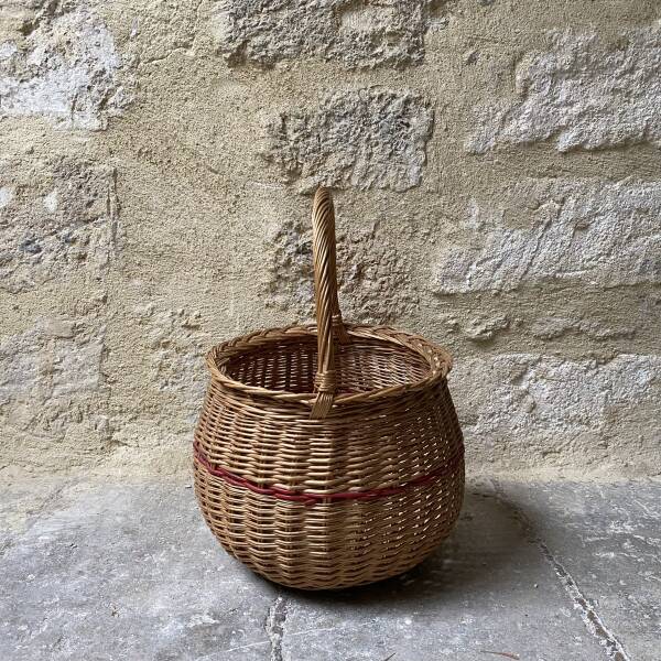 Round basket