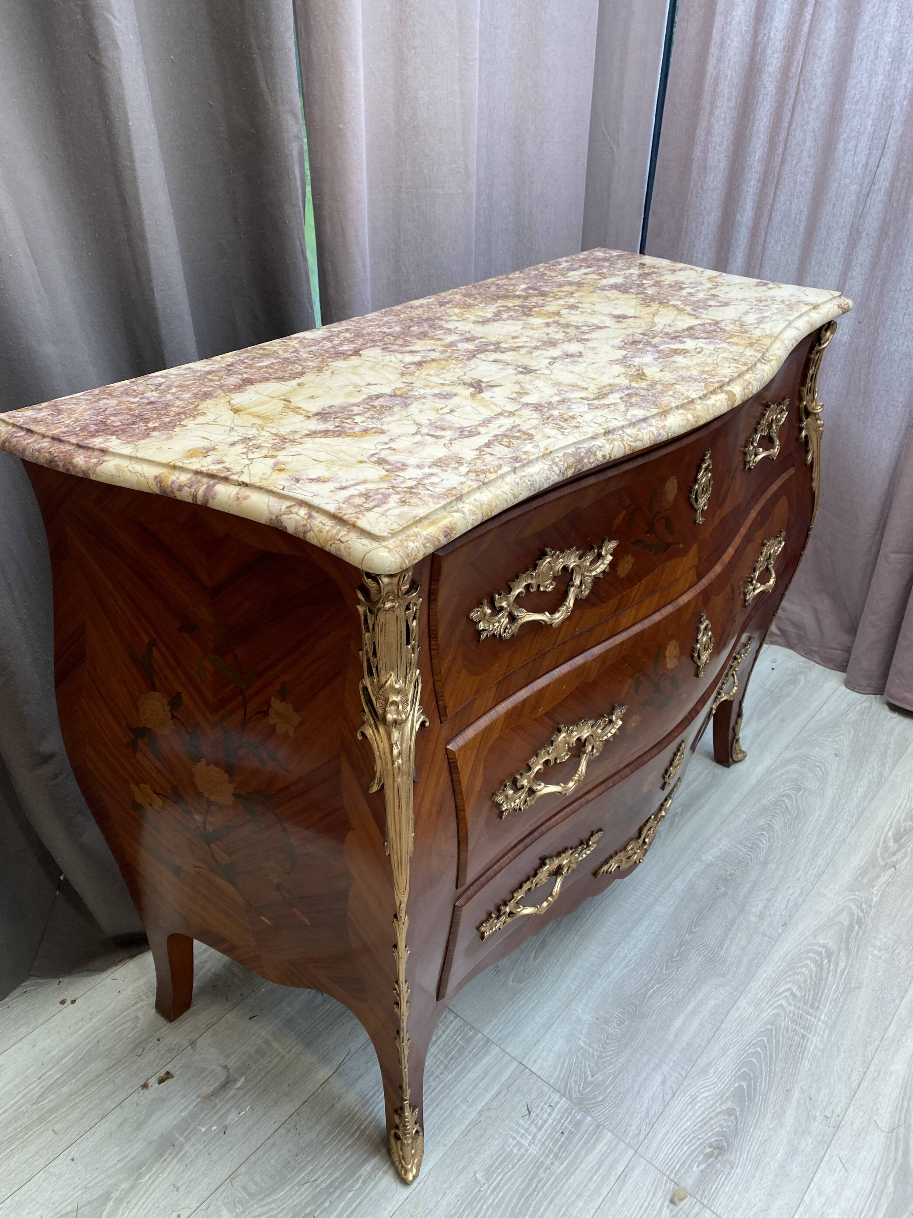 Louis XV commode