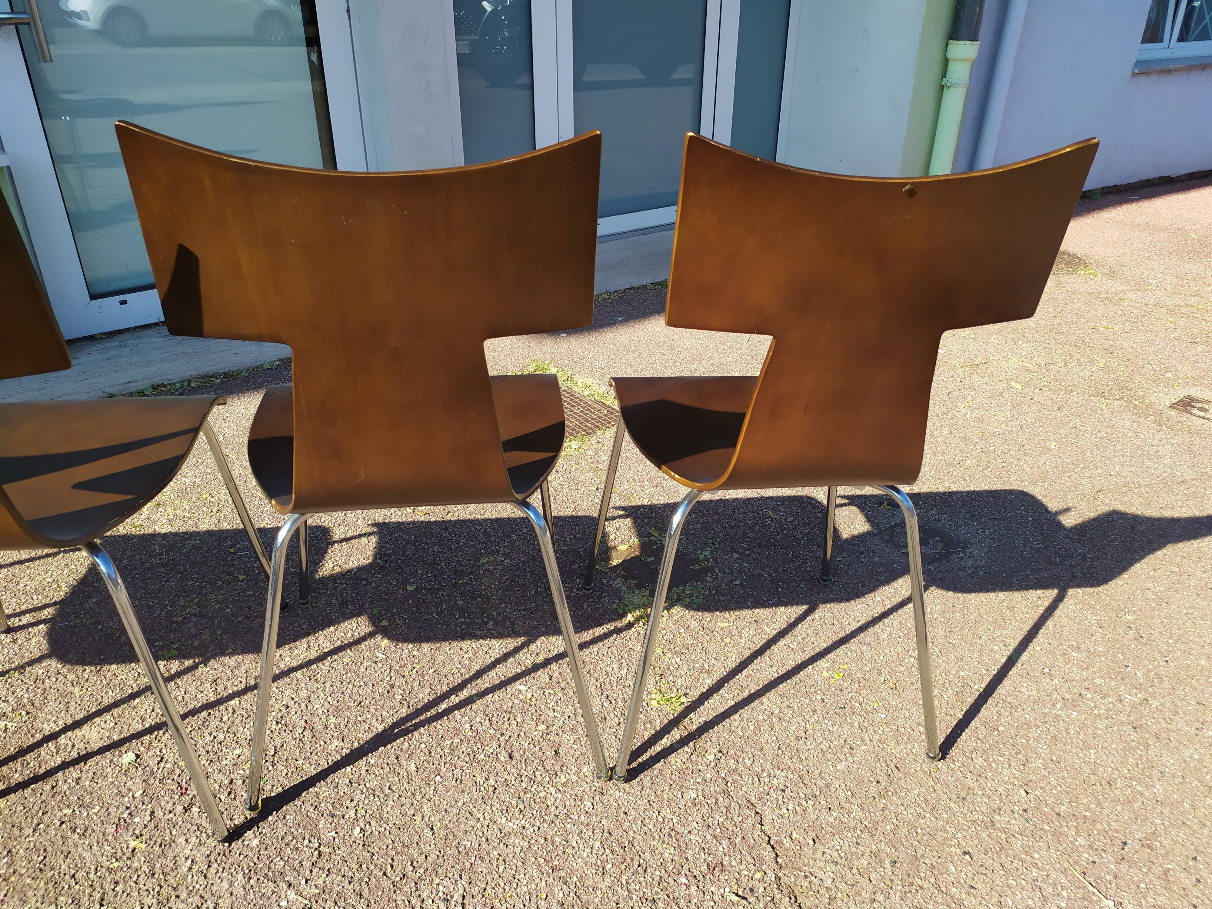 Set of 4 metal and wood chairs