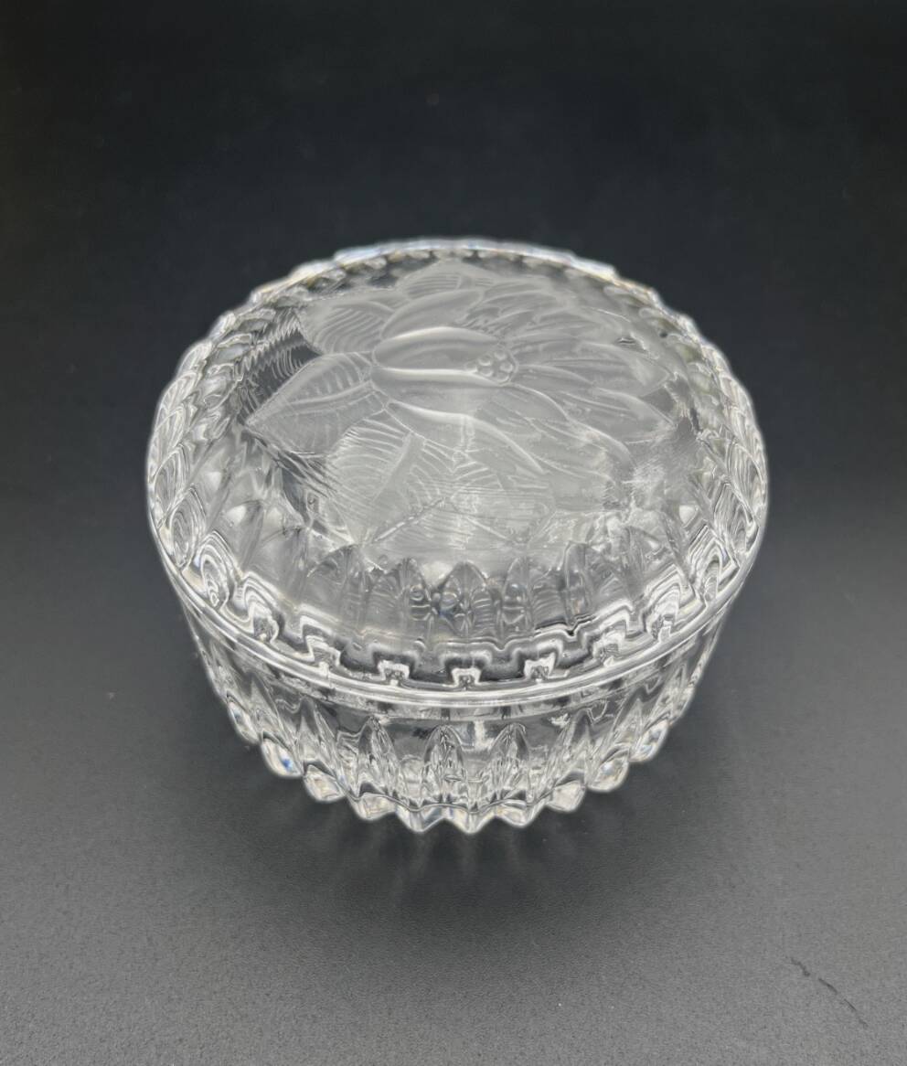 Small crystal candy box with floral decoration - 637002