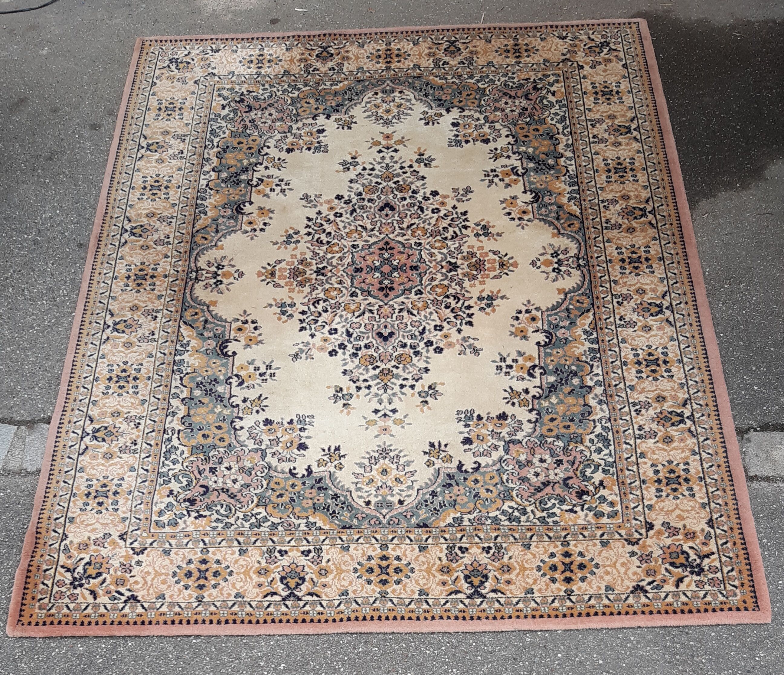 Old orient carpet 237x169