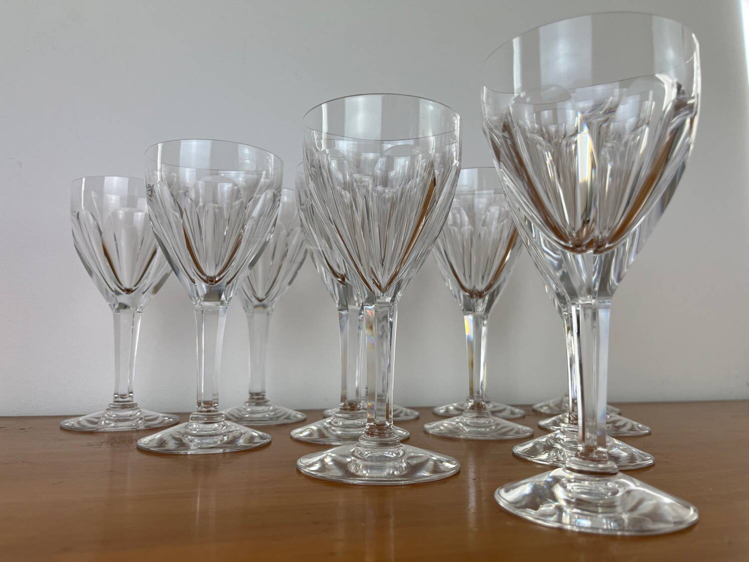 12 crystal wine glasses Lorraine Lemberg Bristol size