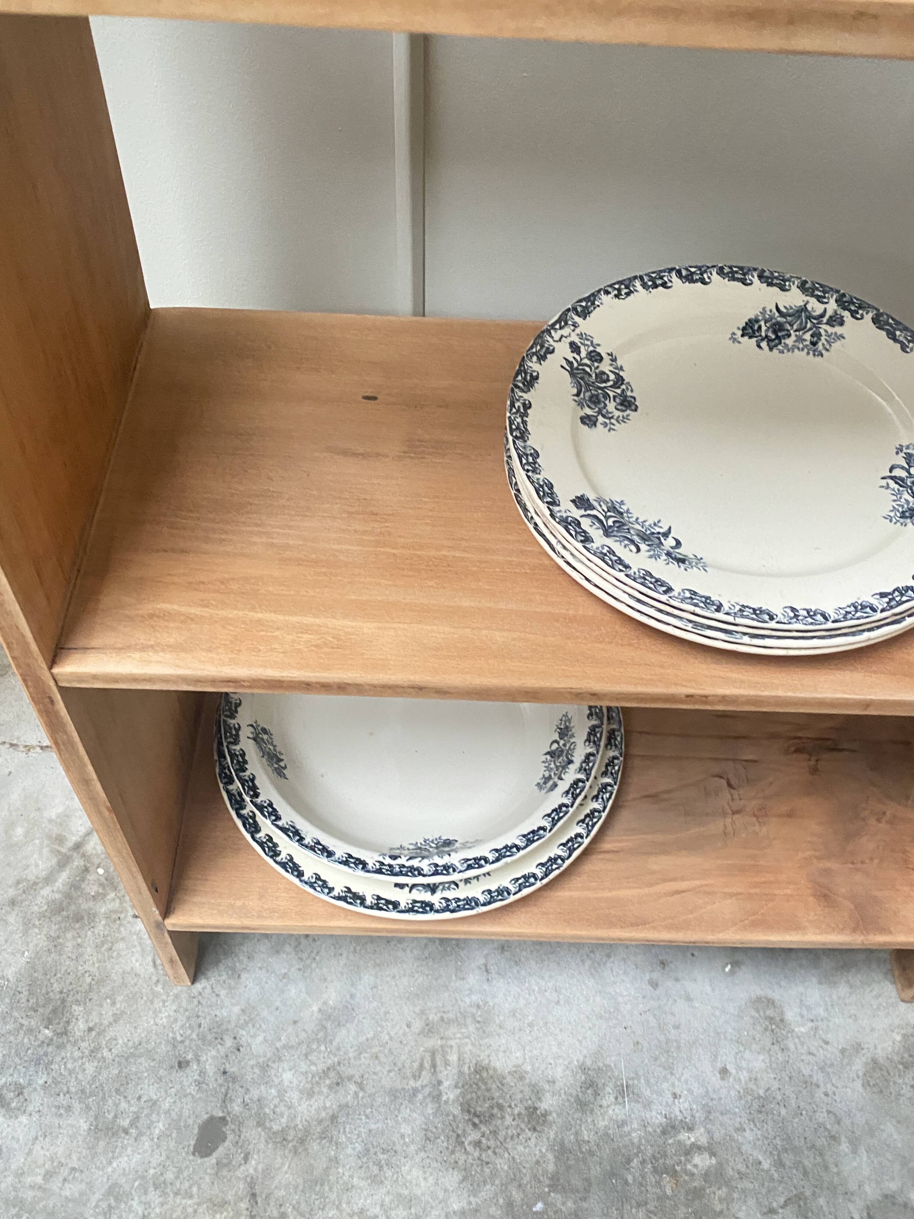 Petite étagère à poser