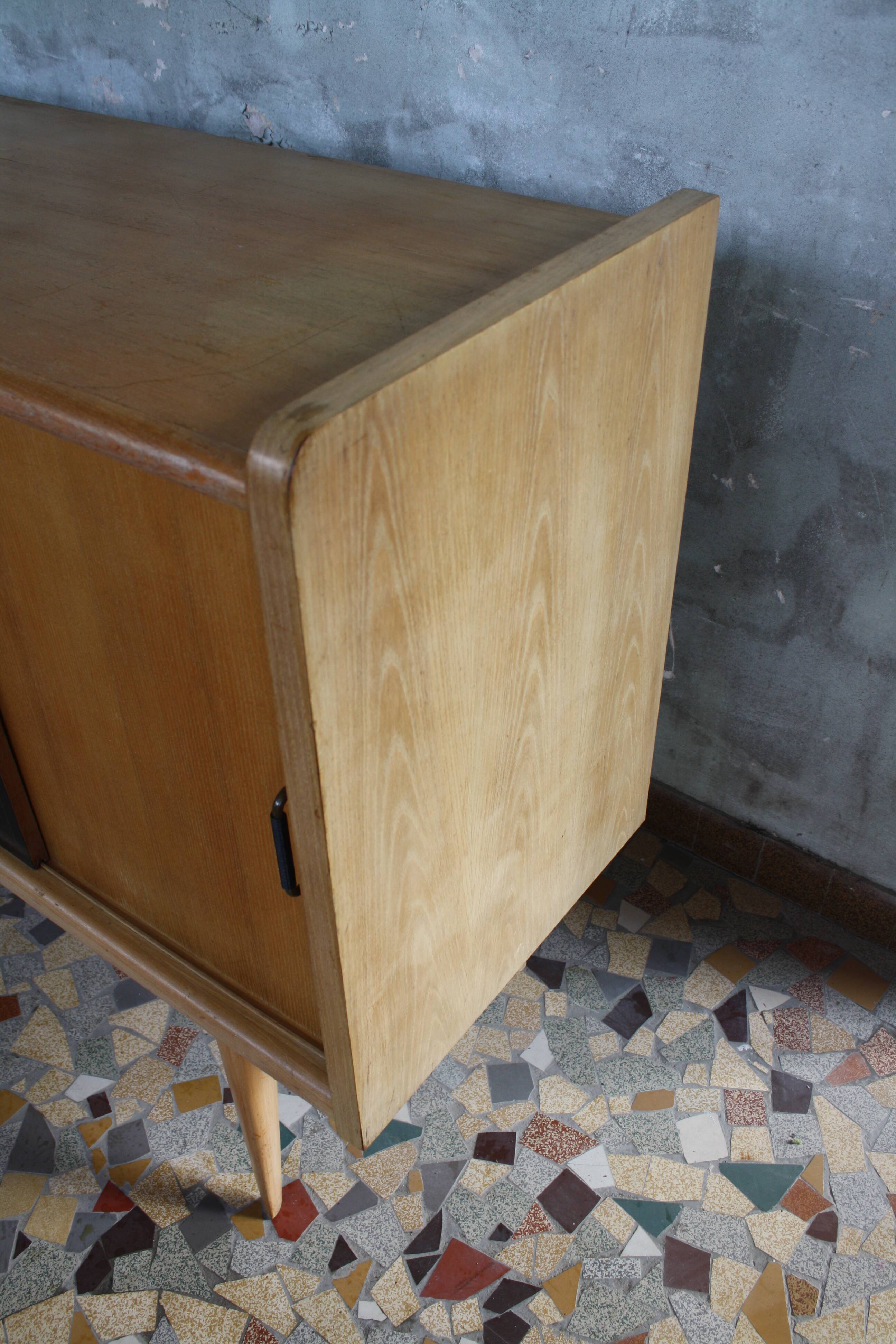 Enfilade vintage chêne clair pieds compas