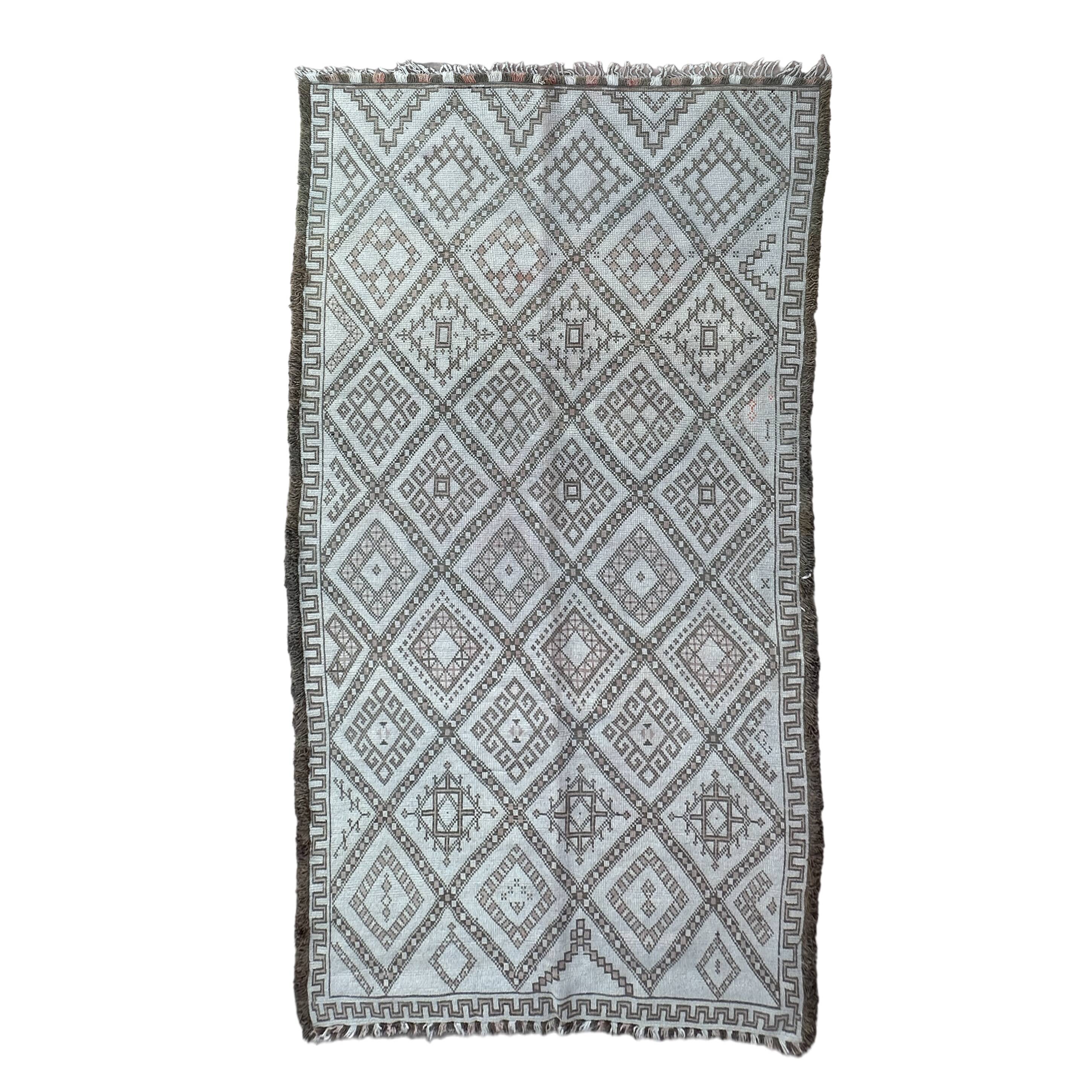 White Marmoucha Moroccan rug - 188 x 336 cm