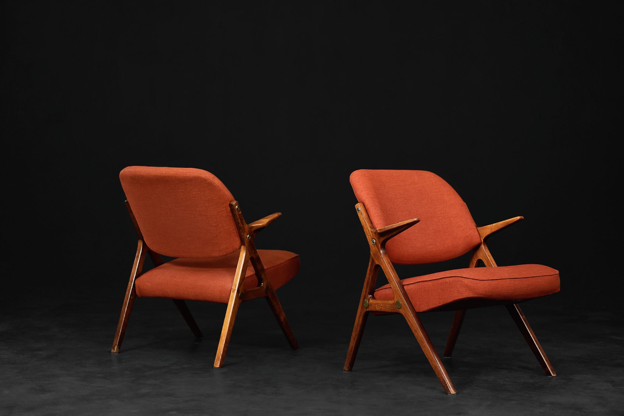 Vintage scandinavian modern oak & crimson fabric nya flugan armchairs from bröderna anderssons