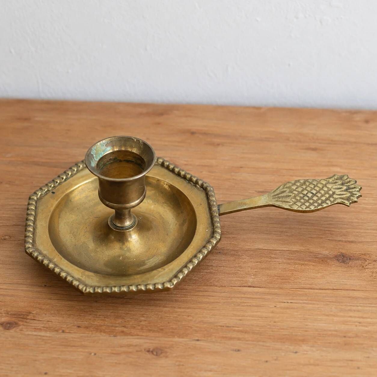 Vintage brass hand candle holder – Pineapple handle rat of the cellar