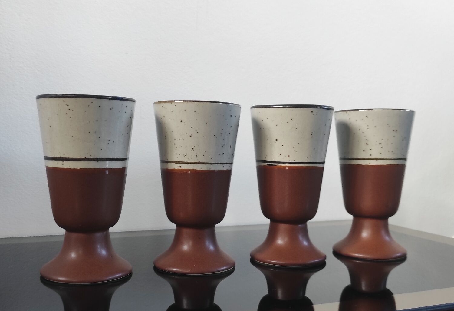 Vintage ceramic set – Jug & 4 footed glasses 70s - Korea