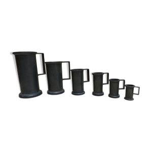 Lot de 6 pot mesureurs en étain