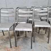Série de six chaises Tolix patine graphite
