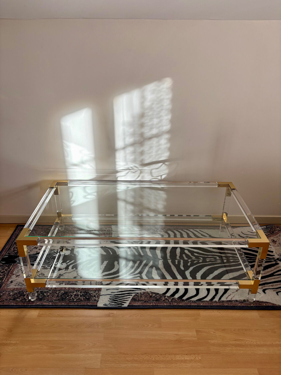 Italian coffee table Fabian, glass, plexiglass and brass, 1970-80.