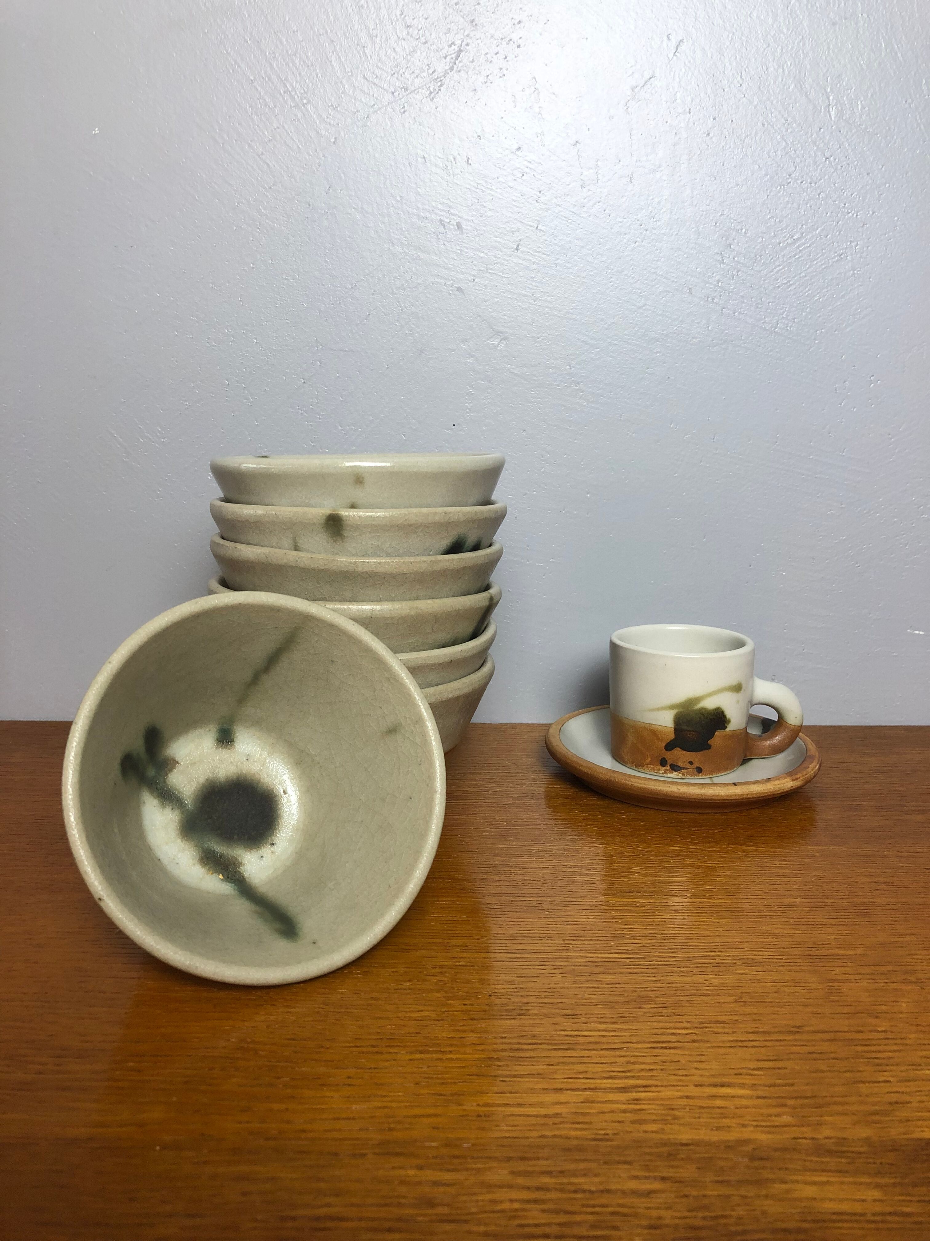 7 ceramic bowls pottery la Colombe