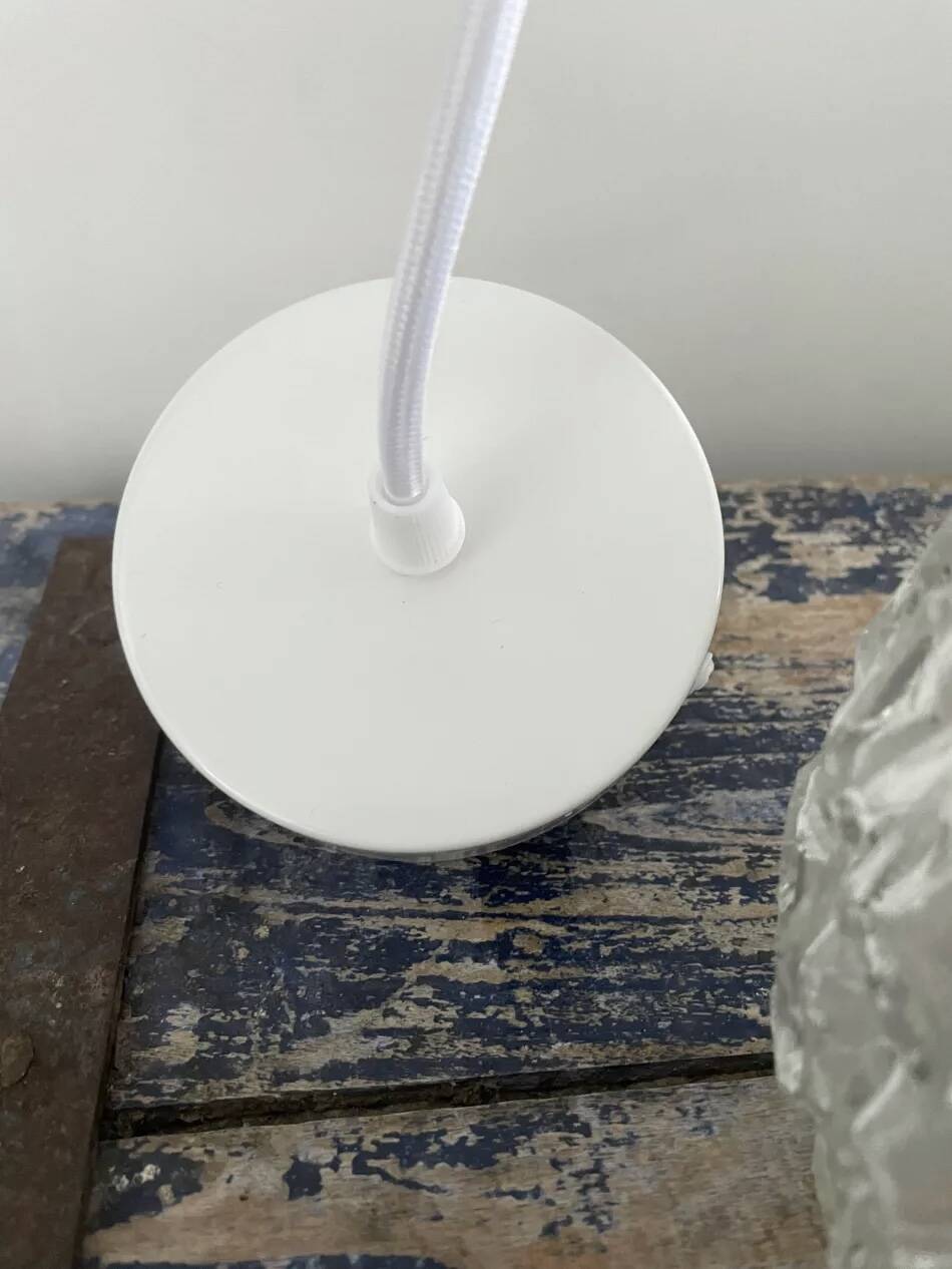 Set of two chiseled glass pendant lights