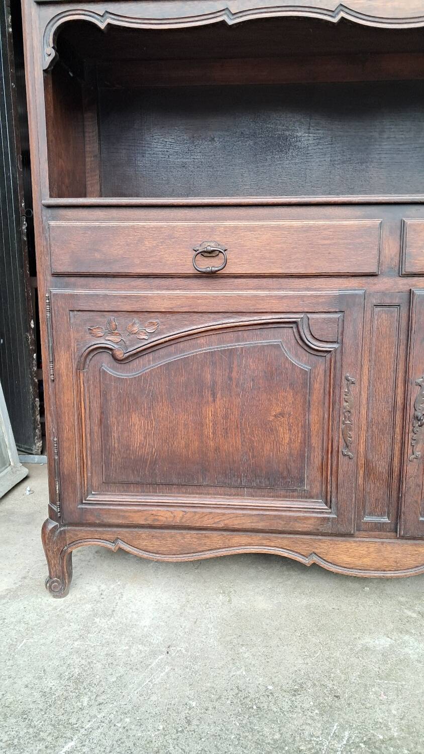 Louis XV two-body buffet