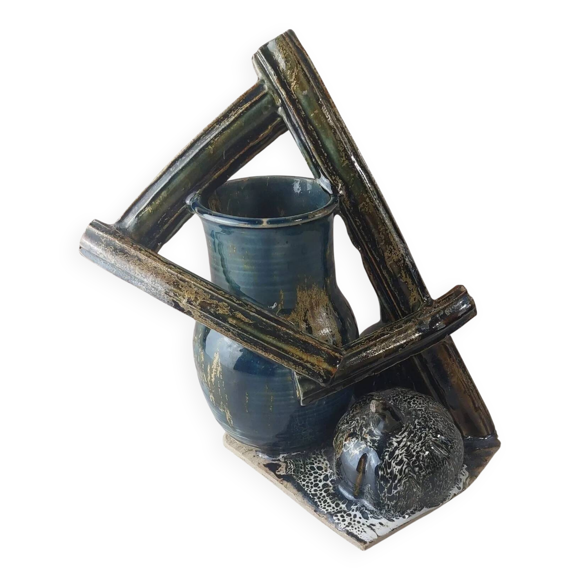 Old terracotta vase, pumpkin decoration, wood, to be identified