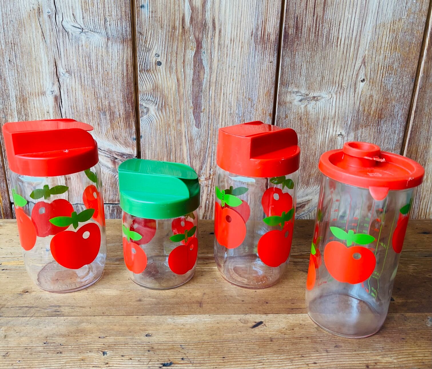 Henkel vintage apple glass jar set