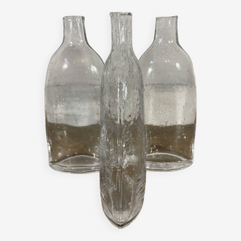 Série de 3 vases en verre bullé