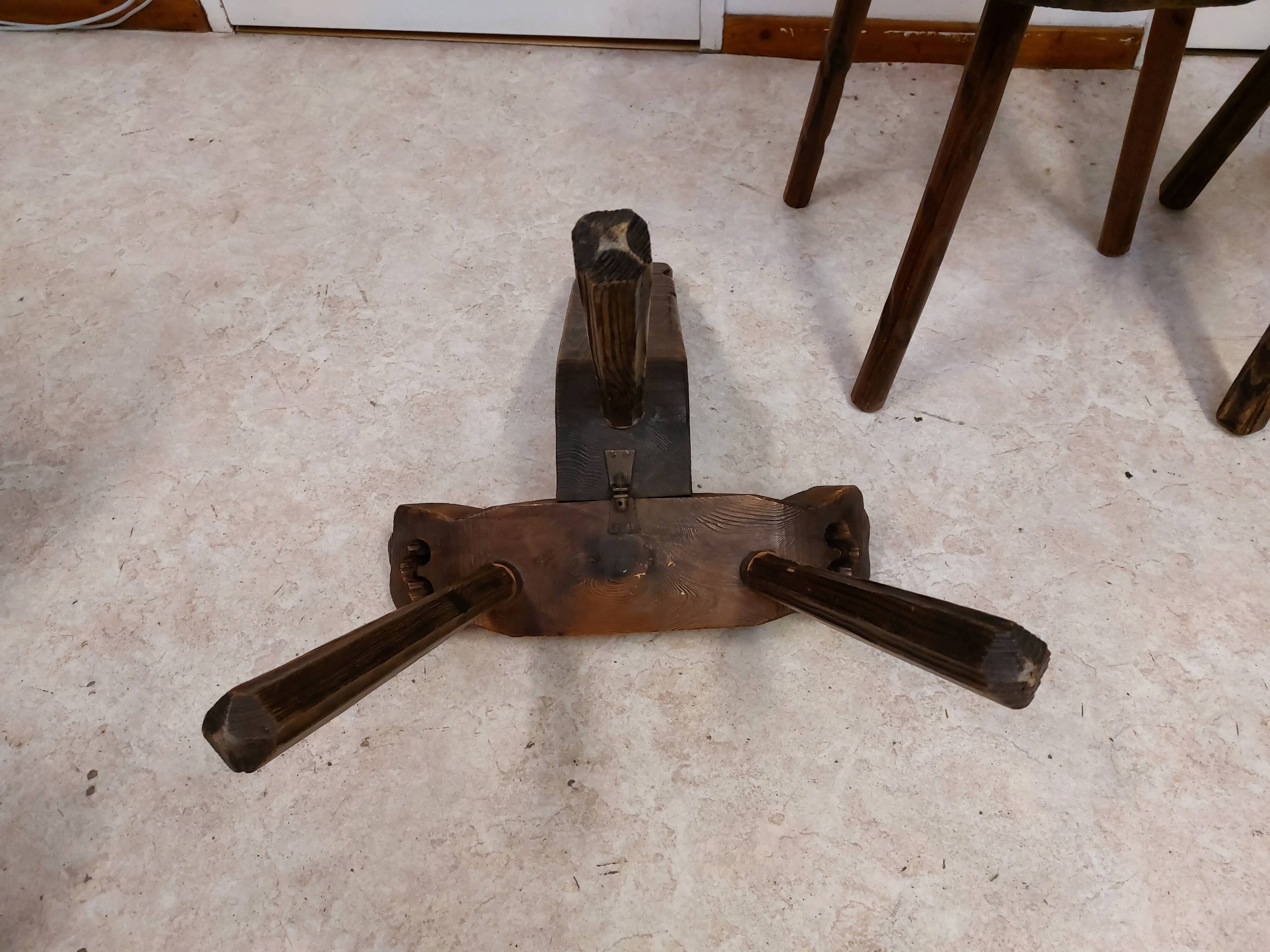 Coffee set coffee table and tripod low chairs - Spanish brutalist design - 1950s